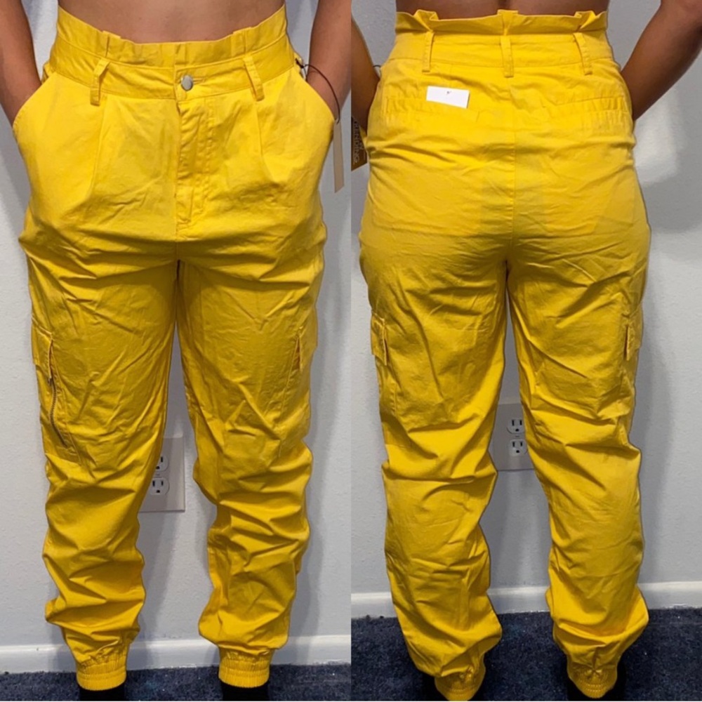 yellow jogger pants!